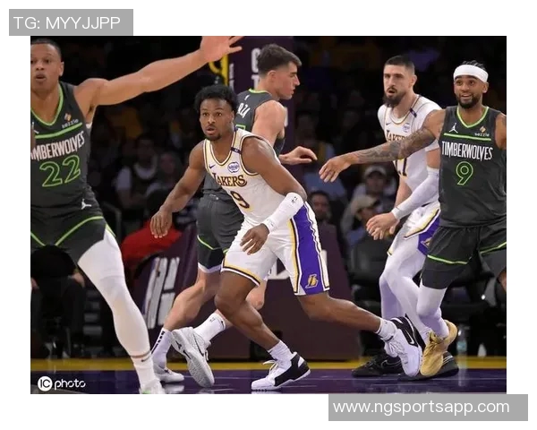 布朗尼G联盟首秀表现出色贡献15分4板8助蒂耶罗同样精彩砍下19分4板