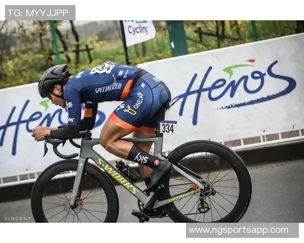 文班回忆险些重返赛场的瞬间透露被队友强行拦下的趣事