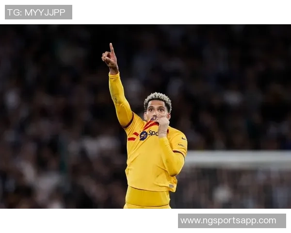 弗里克谈阿劳霍因病缺席阿拉维斯比赛强调全队需积极逼抢提升表现