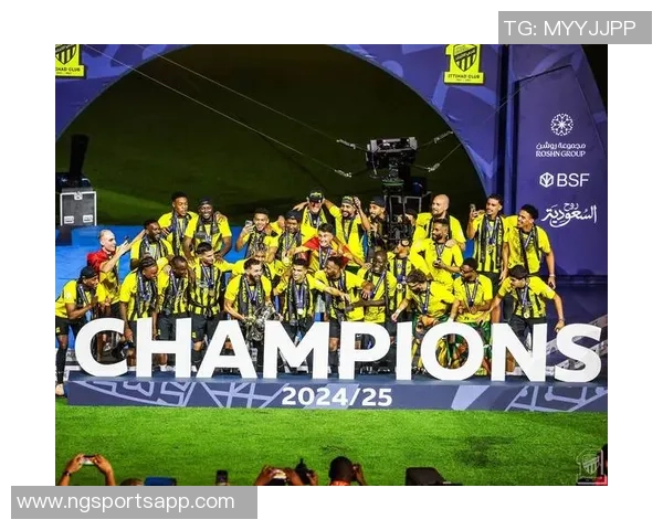 米兰双雄教头齐聚沙特引领德比热潮助力利雅得新月与吉达联合