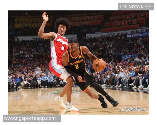 布兰登威廉姆斯表现出色8投7中贡献18分助攻篮板全面开花