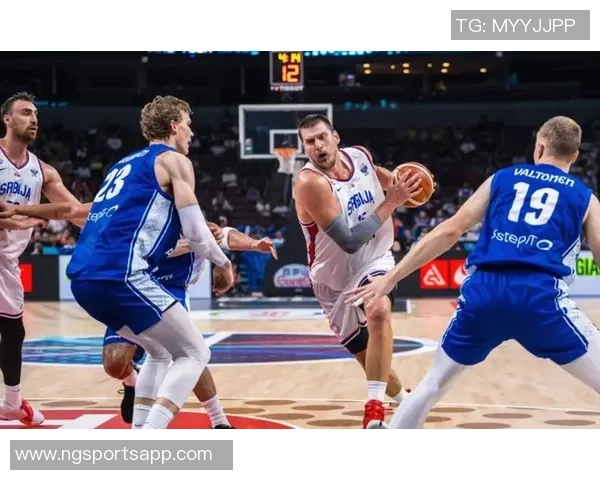 约基奇全能表现难掩遗憾22投12中三分五中二空砍29分7篮板14助攻3抢断