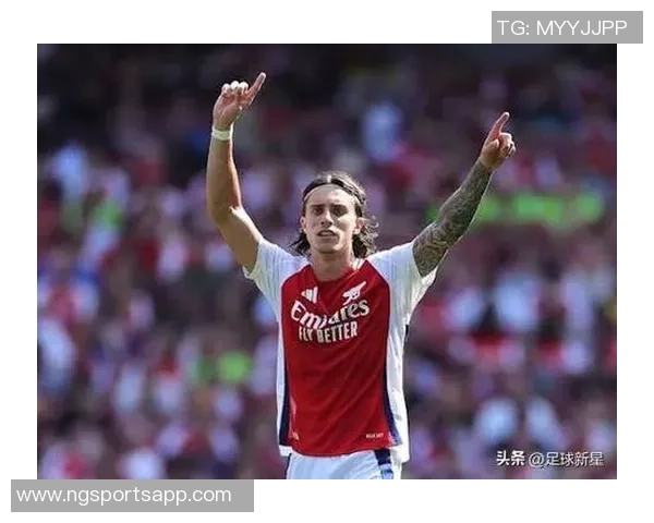 曼联阿森纳闭门友谊赛助伤员恢复状态展现球队团结精神